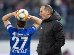 Schweglers weite Einwürfe, Häberlis präzise Anweisungen - aktuelle Trümpfe des FC Luzern (Bild: KEYSTONE/URS FLUEELER)