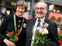 Bundesrat Guy Parmelin und ETH-Rektorin Sarah Springman am Sechseläuten 2019. (Bild: KEYSTONE/WALTER BIERI)