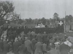 13. Luzerner Kantonales Schwingfest 1932 in Rothenburg – morgendlicher Festgottesdienst auf dem Schwingplatz. (Bild: Schwingklub Rothenburg)