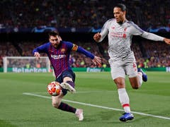 Duell auf höchster Ebene: Lionel Messi gegen Virgil van Dijk (Bild: Keystone/AP/Manu Fernandez)