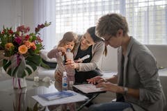 Auch Levins grosse Schwester buhlt um Aufmerksamkeit. (Bild: Benjamin Manser)