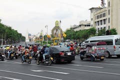 Hektik in den Strassen von Bangkok.