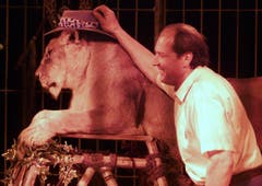 Kindervorführung im Zirkus Nock in Willisau im Jahr 2000. (Archiv LZ)