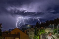 Blitze über Luzern.