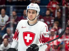 Nico Hischier während der Partie gegen Lettland (Bild: KEYSTONE/MELANIE DUCHENE)