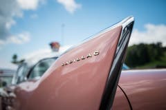 Heckflosse eines Cadillacs.