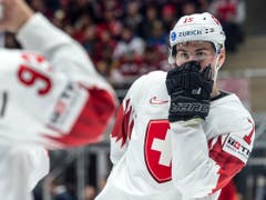 Gregory Hofmann (15) stieg zuerst in der National League zum Goalgetter auf und erfüllt diesen Job jetzt auch im Nationalteam (Bild: KEYSTONE/MELANIE DUCHENE)