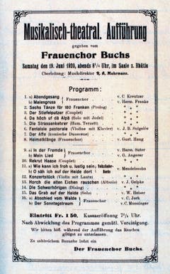 Musikalisch-theatralische Aufführung im Jahr 1920.