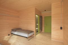 Ein Zimmer im Internat.