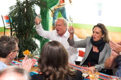 Wahlfeier von Paul Winiker im Crazy Cactus an der Baselstrasse. (Bild: Dominik Wunderli, Luzern, 19. Mai 2019)