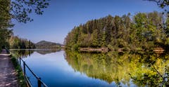 Sonnig und still: Spaziergang um den Gübsensee. (Bild: Luciano Pau)