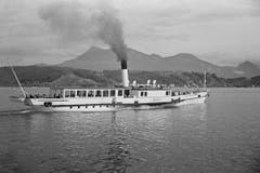 Die «Rigi» um 1938. Ihre letzte Fahrt hatte sie nach 105 Jahren auf dem See im Mai 1952. (Bild: Karl Manz/ Aura)