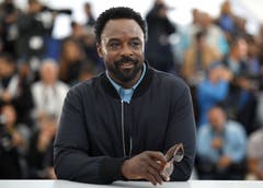 Schauspieler Ariyon Bakare posiert in Cannes. > Fototermin für den Film «Frankie» (AP Photo/Petros Giannakouris)