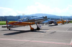 Oldtimer-Flugzeuge 2014 auf dem Flugplatz Emmen. (Bild: VBS)