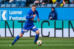 Silvan Sidler, linker Verteidiger, Note 4Er ist kein Goalgetter: Aus der riesigen Chance (20.) müsste er ein Tor erzielen. Hat Glück, dass er keinen Handspenalty verschuldet.(Bild: Martin Meienberger / Freshfocus, Luzern, 12. Mai 2019)