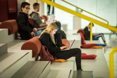 Laptops sind nicht mehr aus der Lernlandschaft wegzudenken. (Bild: Reto Martin)