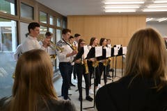 Die Big Band der Musikschule spielte am Eröffnungstag auf.