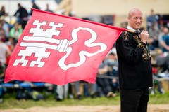 Fahnenschwinger. (Bild: Philipp Schmidli, Oberdorf, 26. Mai 2019)