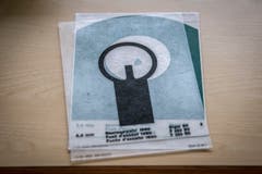 Für all jene, die es vielleicht nicht mehr so präsent haben: Unterlagen zum Demonstrieren des Zielbilds beim Sturmgewehr 90. (Bild: Urs Bucher - 25. Mai 2019)