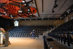 Die Aula.