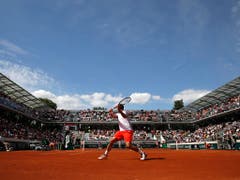 Wawrinka bestritt seinen Match auf dem neuen Court Simonne-Mathieu (Bild: KEYSTONE/AP/CHRISTOPHE ENA)