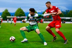 Saleh Chihadeh, Sturm, Note 5Logisch, dass der palästinensische Nationalspieler nicht mehr so brillieren konnte wie ein Jahr zuvor. Das wird er nächste Saison in Thun auch nicht können. Sein Kämpferherz, seine Positivität, seinen Willen wird man vermissen.(Bild: Marc Schumacher / Freshfocus, Rapperswil, 3. Mai 2019)