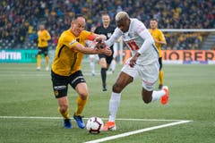 Blessing Eleke, Stürmer, Note 4Kommt mit seinen Dribblings selten durch. Legt jedoch toll vor bei der Grosschance für Schürpf (12.).(Bild: Martin Meienberger / Freshfocus, Bern, 25. Mai 2019)