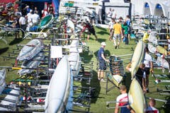 Reges Treiben im Ruder- und Fahrerlager am Rotsee. (Bild: Roger Grütter, Luzern, 31. Mai 2019)
