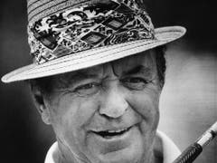 Weltklassegolfer mit Strohhut: Nur so kannte man Sam Snead (Bild: KEYSTONE/AP/CHARLES REX ARBOGAST)