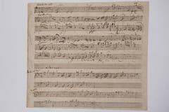 Einer der wertvollsten Schätze des Klosters; Autografes Skizzenblatt von Wolfgang Amadeus Mozart zum alternativen Andante der "Pariser Sinfonie" aus dem Jahre 1778.