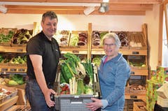 Daniel und Dorli Seifert betreiben einen Hofladen und liefern sogar nach Hause. (Bild: Bilder: Jessica Nigg)