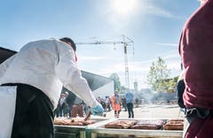 Amriswil TG - Verabschiedung von Stadtpräsident Martin Salvisberg, Feierabendbier mit der Bevölkerung.