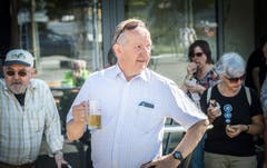 Amriswil TG - Verabschiedung von Stadtpräsident Martin Salvisberg, Feierabendbier mit der Bevölkerung.