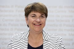 Viola Amherd (CVP)Sie gehört zur «Ja, aber»-Koalition. Vor ihrer Wahl sagte sie, sie befürworte einen Rahmenvertrag. Die Schweiz müsse aber hart bleiben bei flankierenden Massnahmen und Unionsbürgerrichtlinie. (Bild: Peter Klaunzer/Keystone)