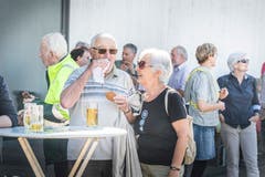 Amriswil TG - Verabschiedung von Stadtpräsident Martin Salvisberg, Feierabendbier mit der Bevölkerung.