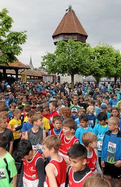 Die Jungs warten auf ihren Start. (Bild: swissimage/Andy Mettler, 4. Mai 2019)