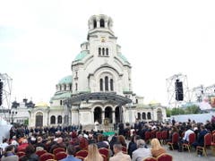 Der Papst liest das Gebet Regina Coeli vor der Kathedrale Alexander Nevsky in Sofia. (Bild: Keystone/EPA ANSA/MAURIZIO BRAMBATTI)