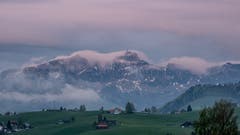 Der Hohe Kasten vom Hinterhof Herisau aus. Bild: Luciano Pau)