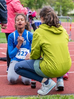 Ashanti Zumofen (LKZ) nach den 1000 Meter am Nationalen Frühjahrsmeeting auf der Leichtathletik-Anlage Allmend in Zug. (Bild: Patrick Hürlimann, Zug, 4. Mai 2019)