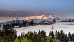 Abendstimmung bei Schwellbrunn. (Bild: Luciano Pau)