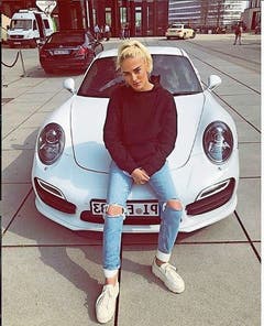 Die 24-jährige Loredana Zefi ist als Instagram-Influencerin bekannt geworden. (Bild: Bilder: Instagram @loredana)