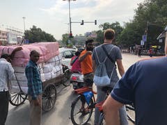 Auf einer Bike-Tour durch die Megastadt.