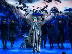 Alex Brightman und die Darsteller aus «Beetlejuice» bei ihrem Auftritt an den Tony Awards in New York. (Bild: KEYSTONE/AP Invision/CHARLES SYKES)