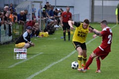Pirmin Baumann tankt sich durch.