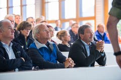 Die Delegation lauscht gespannt mit. (Bild: Eveline Beerkircher, Walenstadt, 12. Juni 2019)