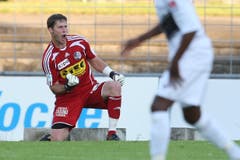 Luzerns David Zibung jubelt nach dem gehaltenen Penalty. (Bild: Philipp Schmidli, Luzern, 13. Juni 2009)
