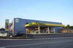 Die neue Landi an der Neuen Industriestrasse. (Bild: Beat Lanzendorfer)