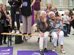 Der Frauenstreik in Bern vereinte die Generationen. (Bild: KEYSTONE/ALESSANDRO DELLA VALLE)