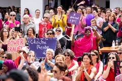 Frauen streiken am nationalen Frauenstreik am Freitag, 14. Juni 2019, in Luzern. (Bild: KEYSTONE/Alexandra Wey)