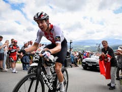 Claudio Imhof während seiner langen Soloflucht in der 2. Etappe der Tour de Suisse (Bild: KEYSTONE/GIAN EHRENZELLER)